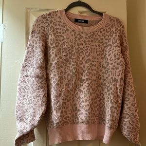 Do+ Be Sweater Size Small